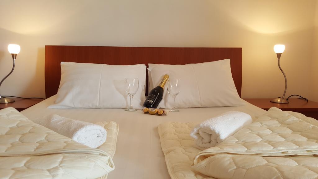 Apartments Rino Lux 斯韦蒂·斯特凡 外观 照片